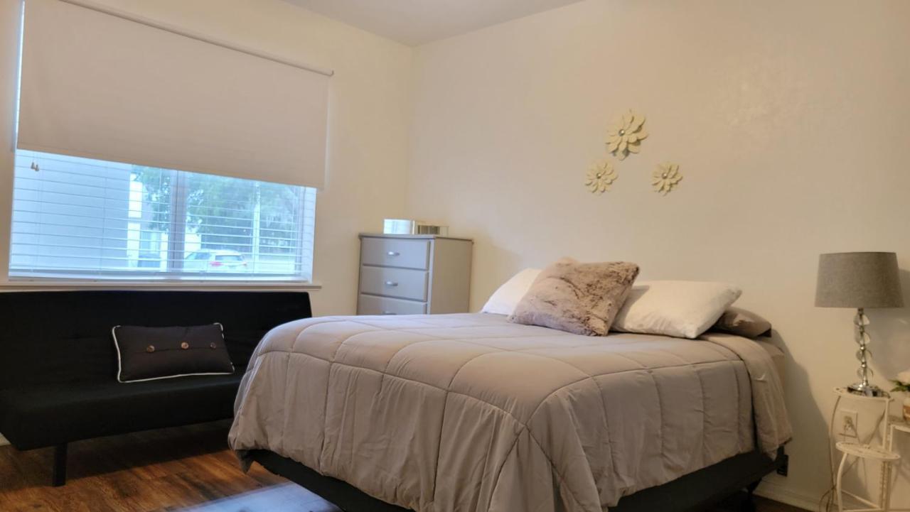 2 Master Suite Apartment Near North Florida Regional Med, Uf Health, & Mall Gainesville Buitenkant foto